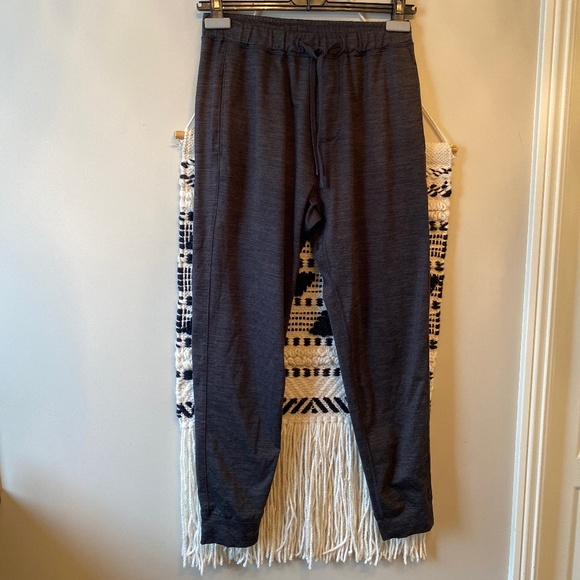 Abercrombie men's Lightweight Air knit Joggers men active pant jogger Athletic - Picture 2 of 9